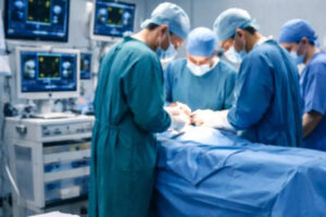 समझाया: क्यों कलकत्ता उच्च न्यायालय ने 2 किडनी विफलता मामलों में असंबद्ध दाताओं से किडनी प्रत्यारोपण की अनुमति दी