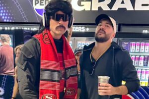 डॉ. अनादर बनाम निकमर्क्स: डॉ. अनादर बनाम निकमर्क्स: चल रहे झगड़े के बारे में वह सब कुछ जो आपको जानना आवश्यक है