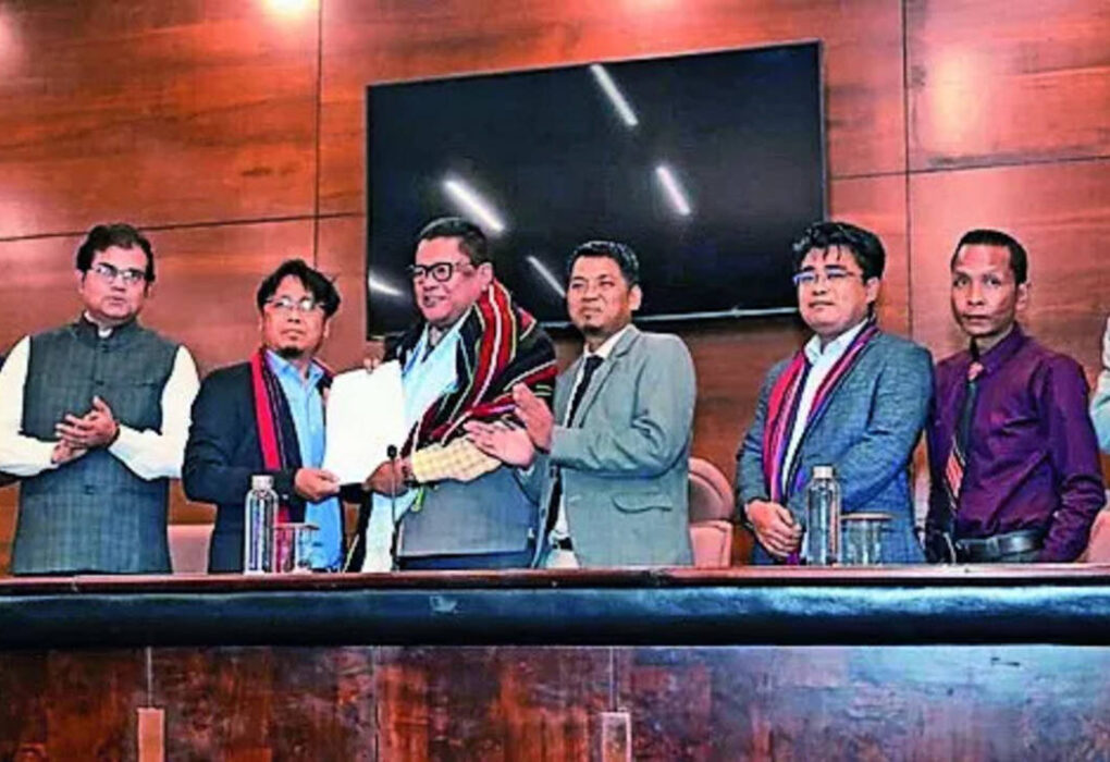 असम ने 3 कुकी समूहों और 1 हमार समूह के साथ समझौता समझौते पर हस्ताक्षर किए | गुवाहाटी समाचार