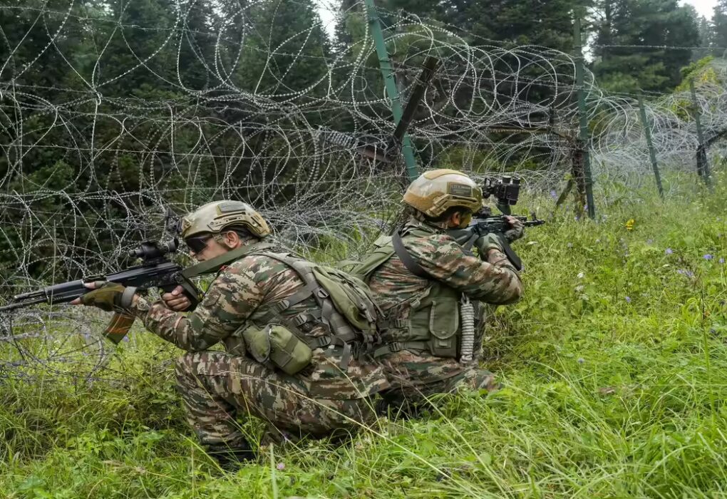 उरी में पाक आतंकी ढेर, घुसपैठ की कोशिश नाकाम | भारत समाचार