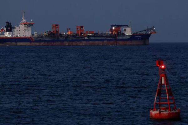 ‘निराधार’: केंद्र ने उस रिपोर्ट को खारिज कर दिया कि ईरान होर्मुज तक सुरक्षित मार्ग के बदले भारत द्वारा जब्त किए गए तीन तेल टैंकरों की वापसी चाहता है | भारत समाचार