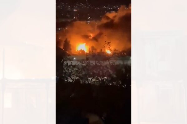 पाकिस्तान ने अफगानिस्तान पर हमले शुरू किये; तालिबान का कहना है कि अस्पताल पर हमले में 400 से अधिक लोग मारे गये