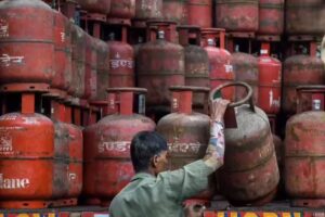 एलपीजी की स्थिति ‘चिंताजनक’, सरकार ने पंद्रह दिन में 36% बढ़ाया उत्पादन | भारत समाचार