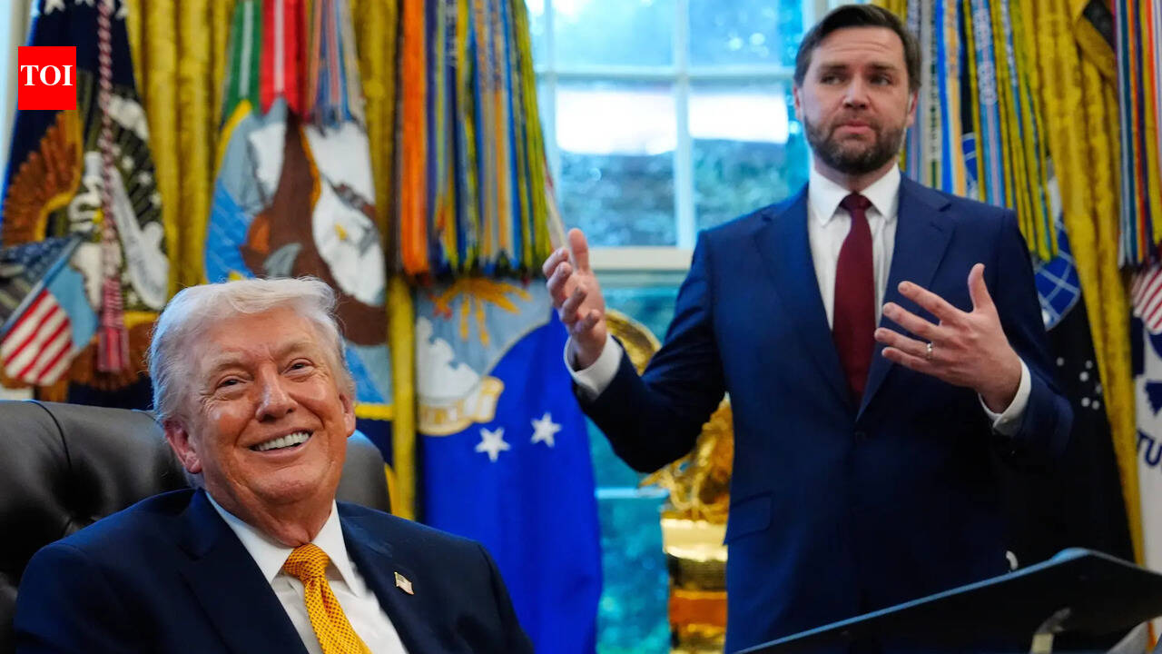 ‘भेदभाव पैदा करने की कोशिश’: जेडी वेंस ने ईरान पर ट्रम्प के साथ मतभेदों के सवालों को खारिज कर दिया