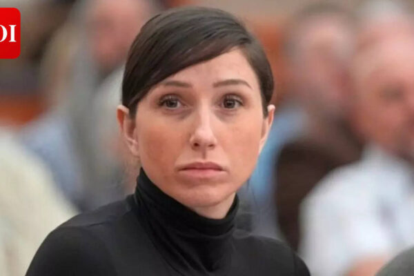 हत्या से कैसे बचें: लेखिका जो अपने पति को जहर देते हुए पकड़ी गई | विश्व समाचार