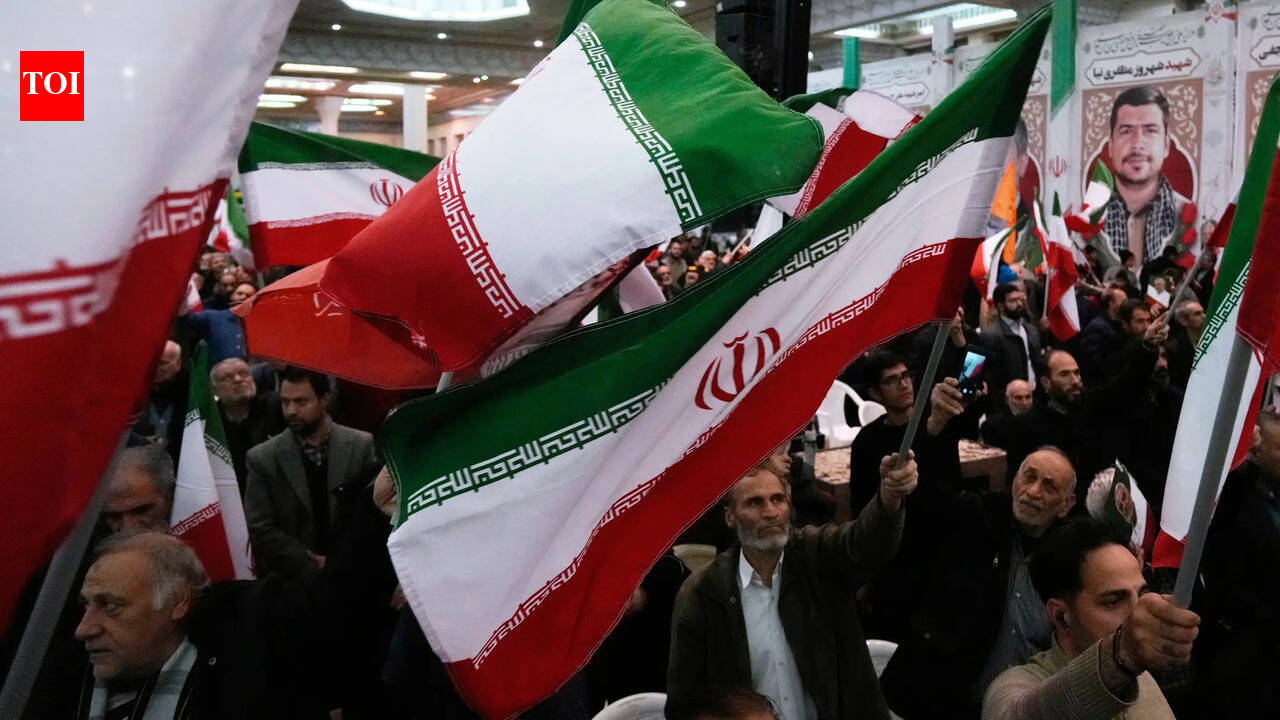 ईरान और संयुक्त राज्य अमेरिका के बीच तनाव के कारण फीफा विश्व कप और मैचों को मेक्सिको में स्थानांतरित करने की योजना पर बादल छा गए हैं फुटबॉल समाचार