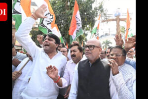 राज्यसभा चुनाव में “वोटों की चोरी” के खिलाफ कांग्रेस का विरोध प्रदर्शन | पटना समाचार