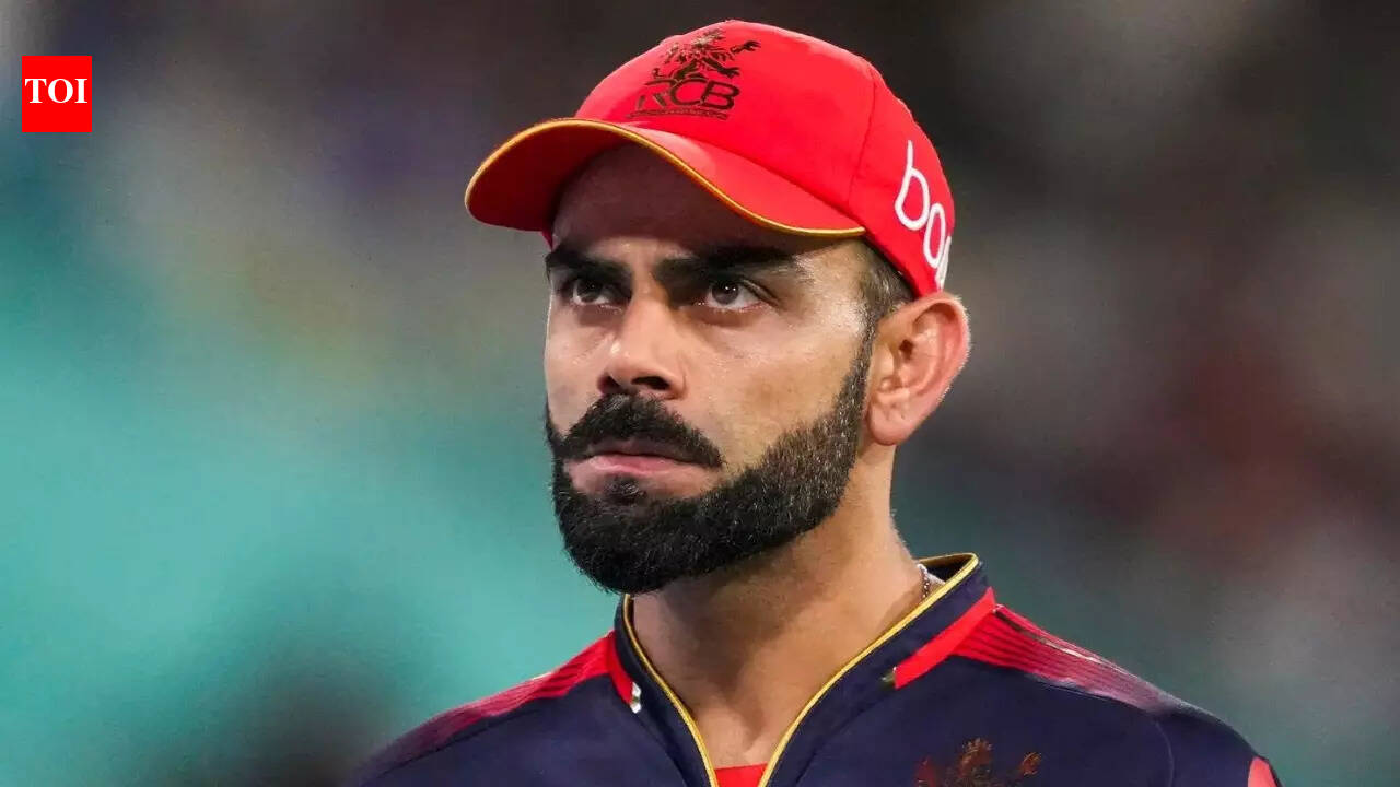 ‘हमेशा लड़ते रहना’: अब्राहम डिविलियर्स ने आरसीबी पर विराट कोहली के प्रभाव के बारे में बताया | क्रिकेट समाचार