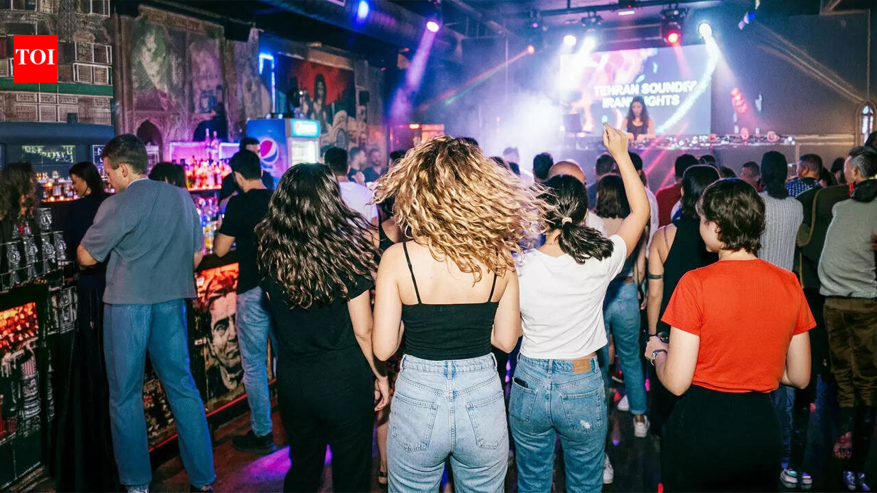 ‘मैंने नवंबर में तेहरान का दौरा किया और इसने कई रूढ़ियों को खारिज कर दिया’